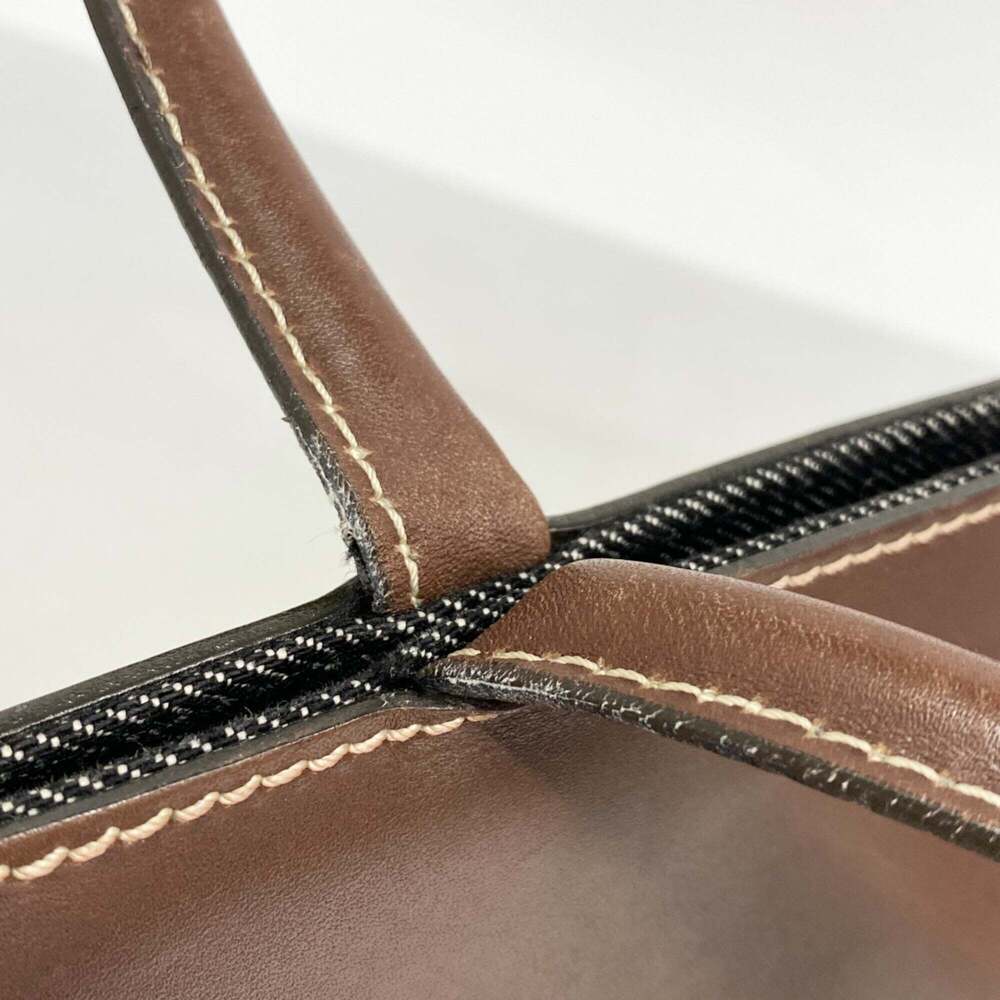 CHANEL Black Tote Bag - Picture 6 of 11